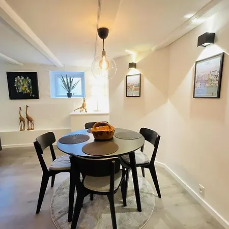 Apartmán Aday - Modern In The Heart Of