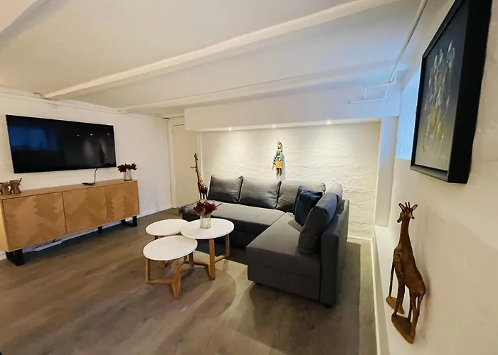 Aday - Modern In The Heart Of Διαμέρισμα Άλμποργκ